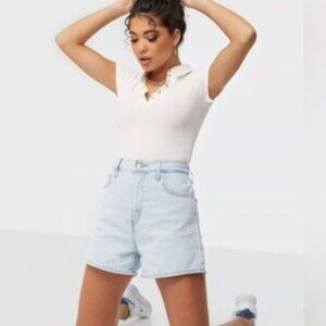 Levi's High Loose Shorts 31